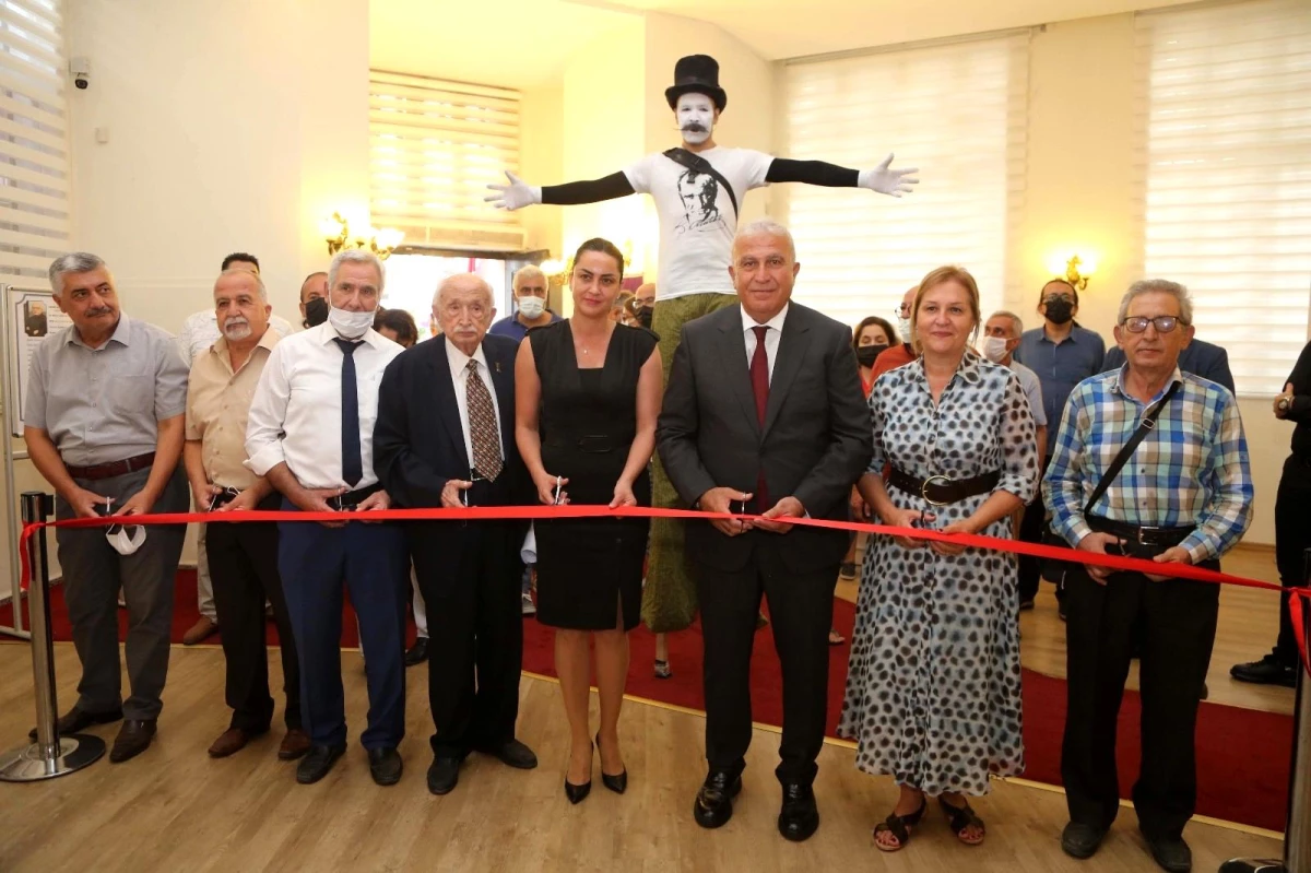 Efeler\'de Atatürk\'ün nadir fotoğraflarının yer aldığı müze açıldı