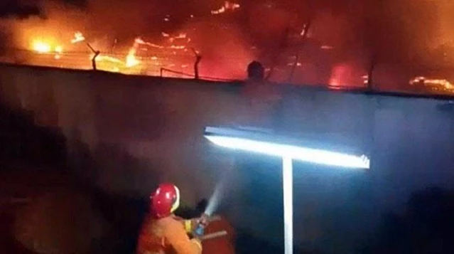 Endonezya'da çıkan yangında 41 mahkum, yanarak hayatını kaybetti