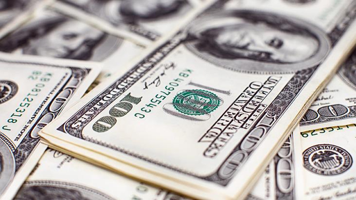 Son Dakika: Güne yükselişle başlayan dolar 8,37\'den alıcı buluyor