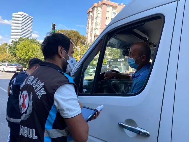 Kadıköy'de okul önlerinde 'tam kapsamlı' denetim