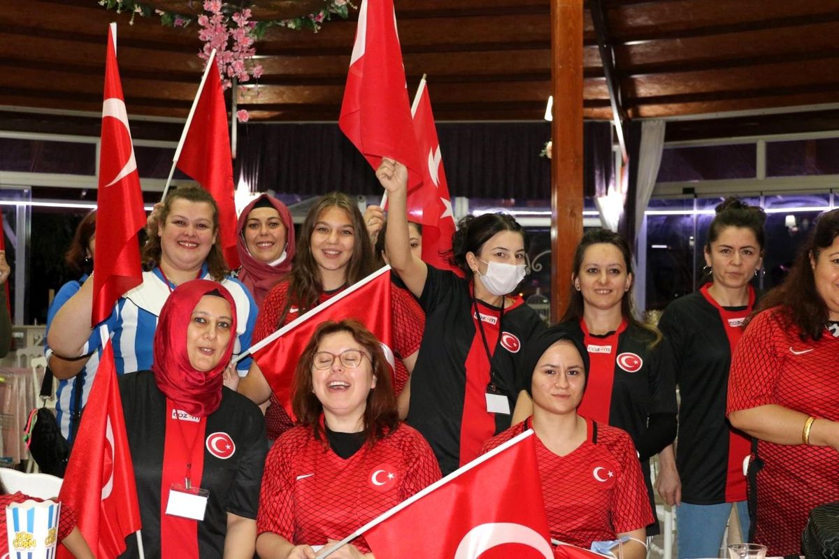 Kadınlar Milli maçı heyecanı dolayasıya yaşadı