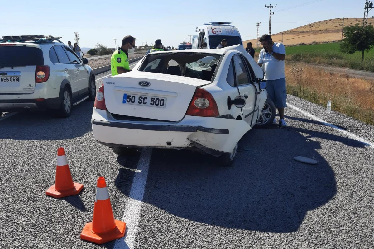 Kayseri\'de devrilen otomobilin sürücüsü öldü
