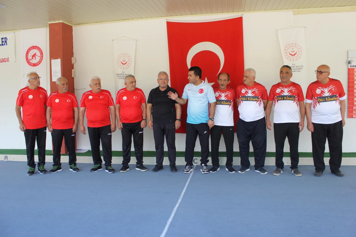 Osmaniye Özden Huzurevi bocce takımı, Gaziantep Huzurevi\'ni 12-1 yendi