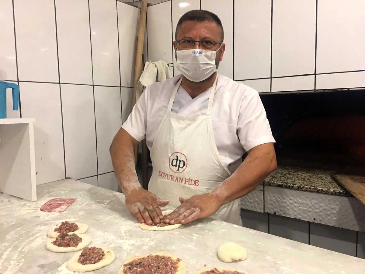 Sakin Şehir Yenipazar\'da pideciler üniversite öğrencilerinin dönmesini bekliyor