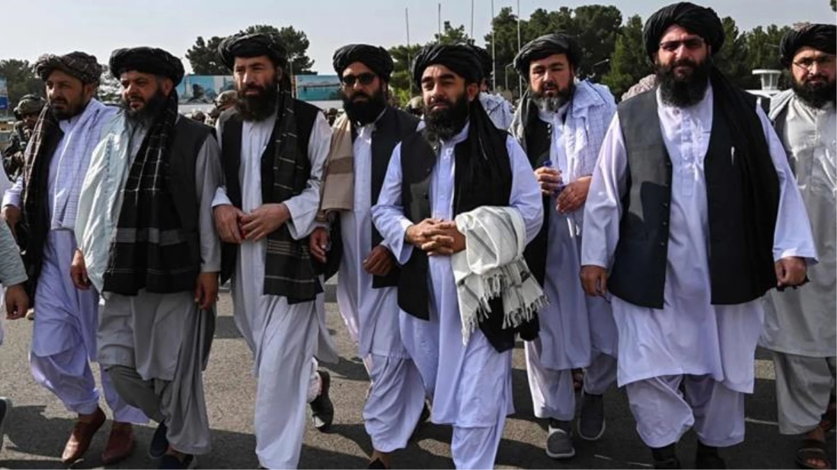 Taliban\'dan ABD\'yi kızdıracak karar! Yeni geçici hükümetin yemin töreni 11 Eylül\'de yapılacak