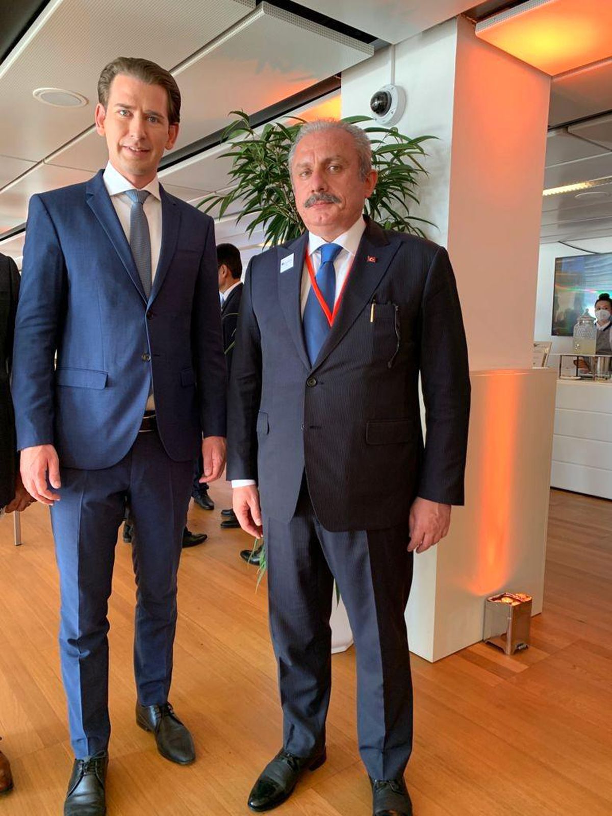 TBMM Başkanı Şentop, Avusturya Başbakanı Kurz ile bir araya geldi