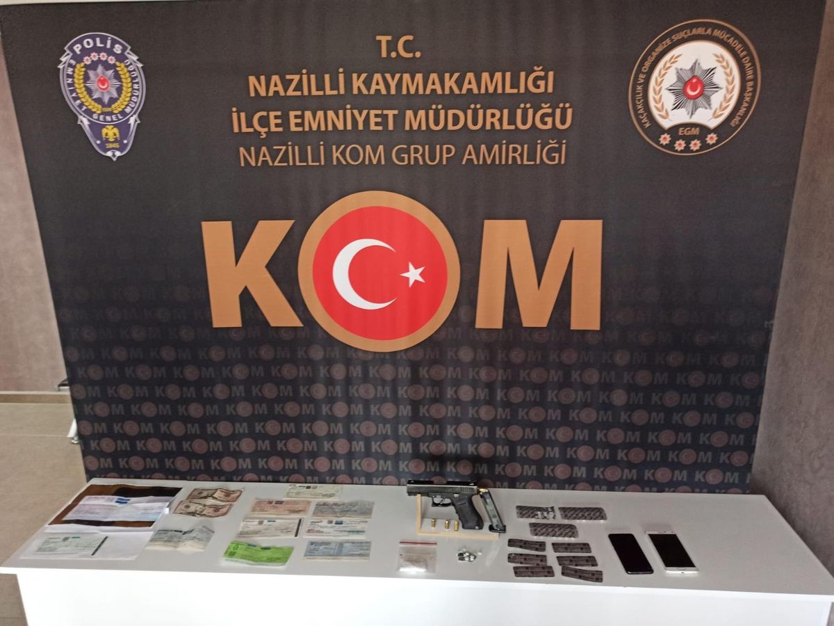 Son dakika haber | Vatandaşları dolandırmak istediler, polisin takibinden kaçamadılar