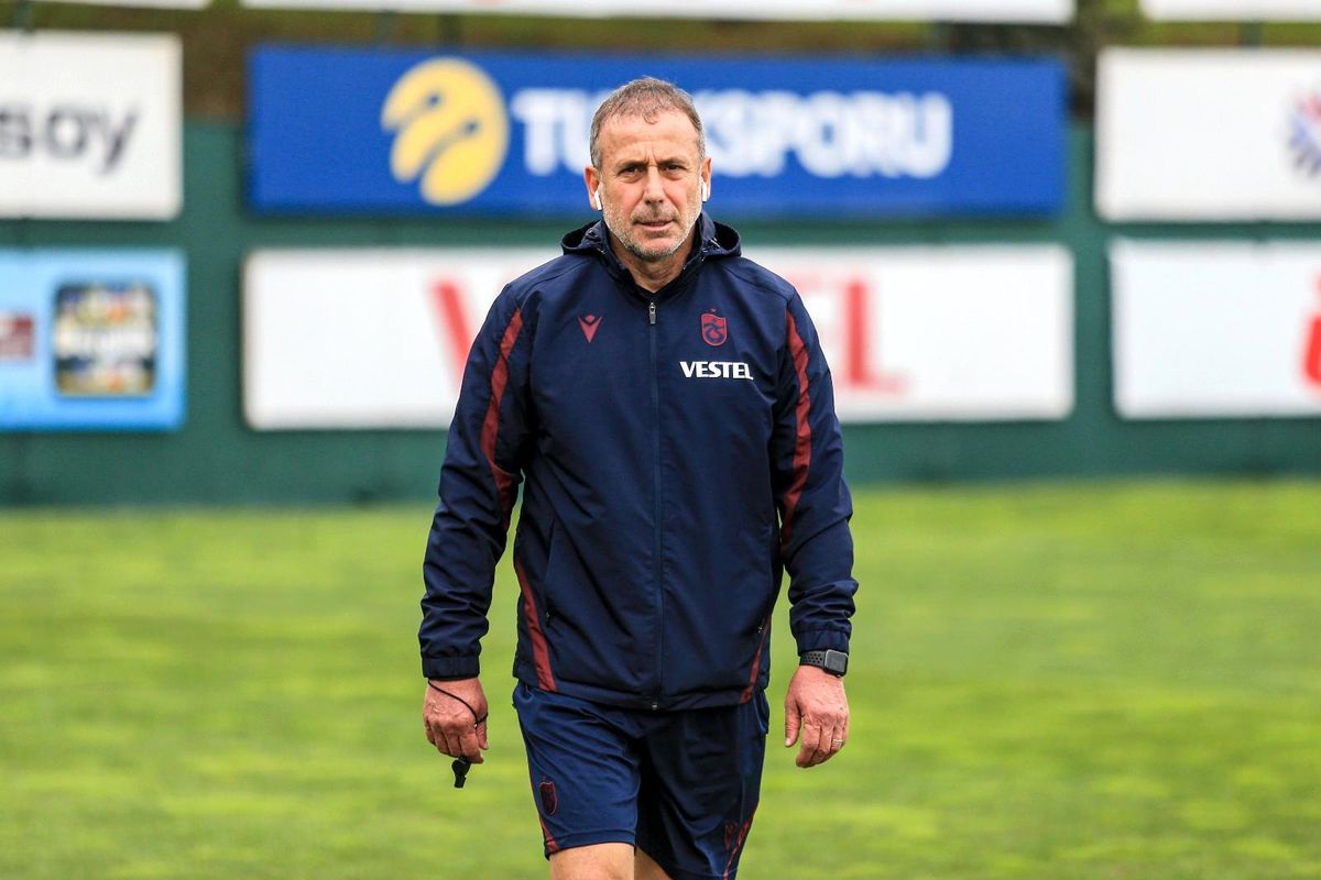 Abdullah Avcı, Şenol Güneş Spor Kompleksi\'nde ilk peşinde