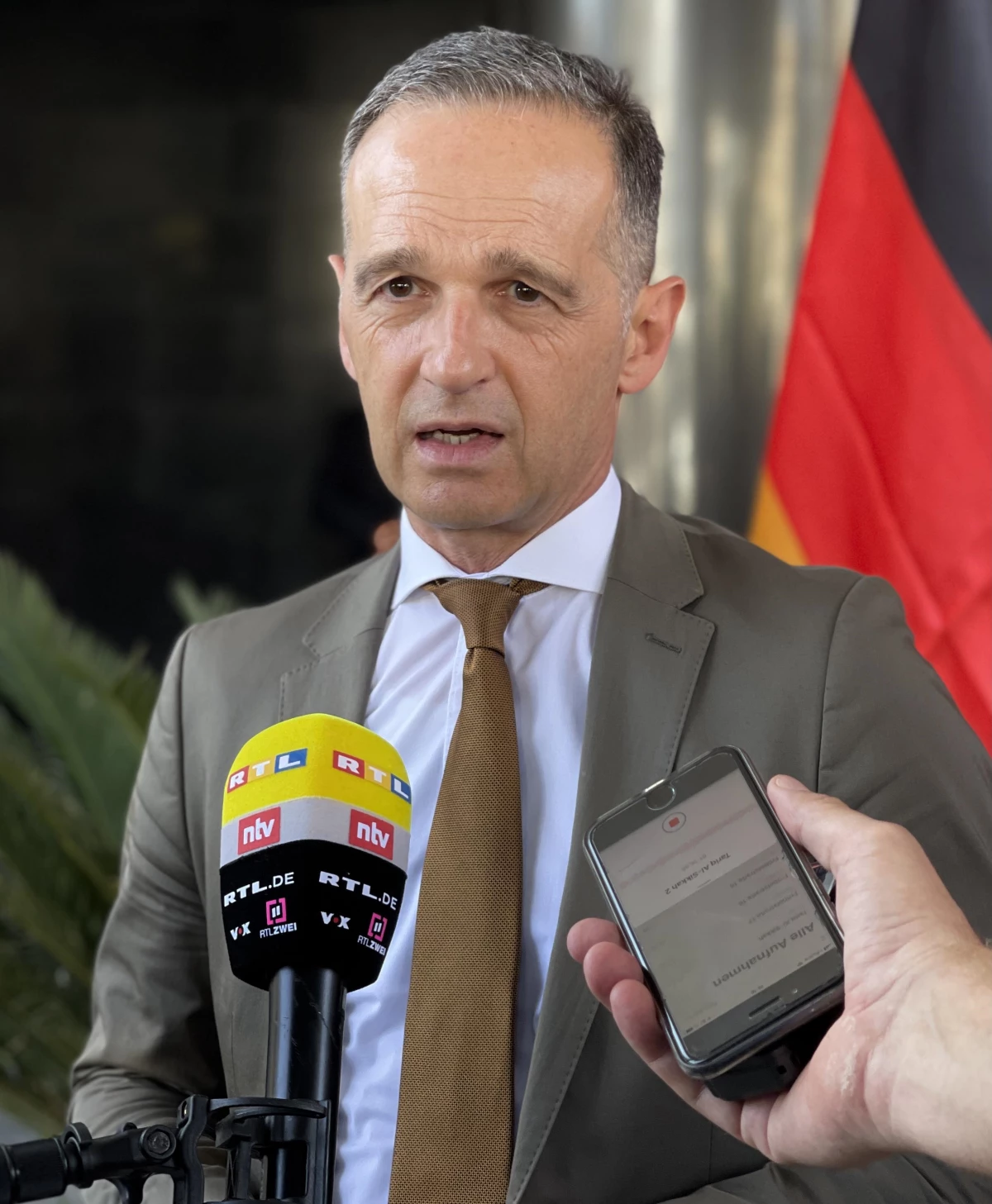 Almanya, Libya\'daki büyükelçiliğini yeniden açtı