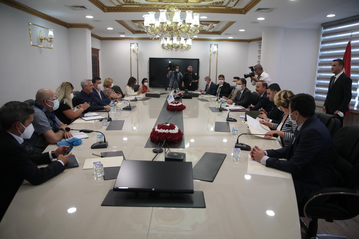 BM Mülteciler Yüksek Komiseri Grandi, Şanlıurfa Valiliği\'ni ziyaret etti Açıklaması