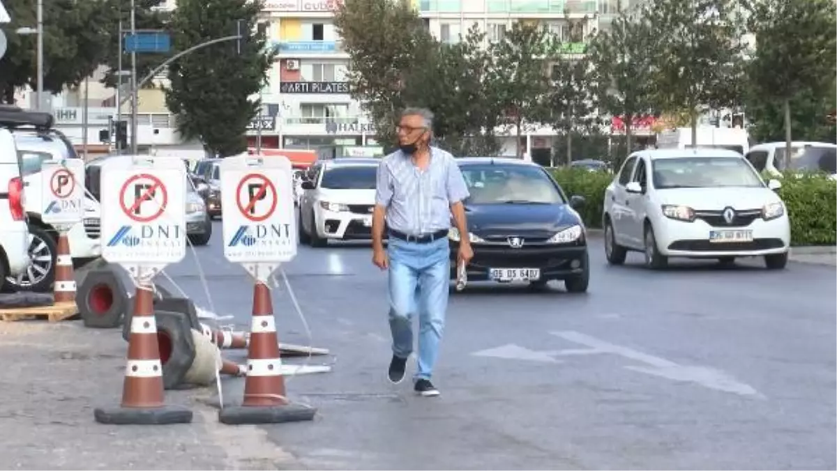 BÜYÜKÇEKMECE\'DE TEHLİKELİ GEÇİŞ