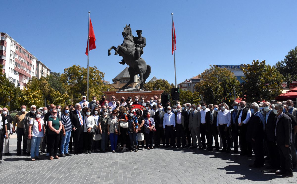 CHP\'nin kuruluşunun 98. yıl dönümü