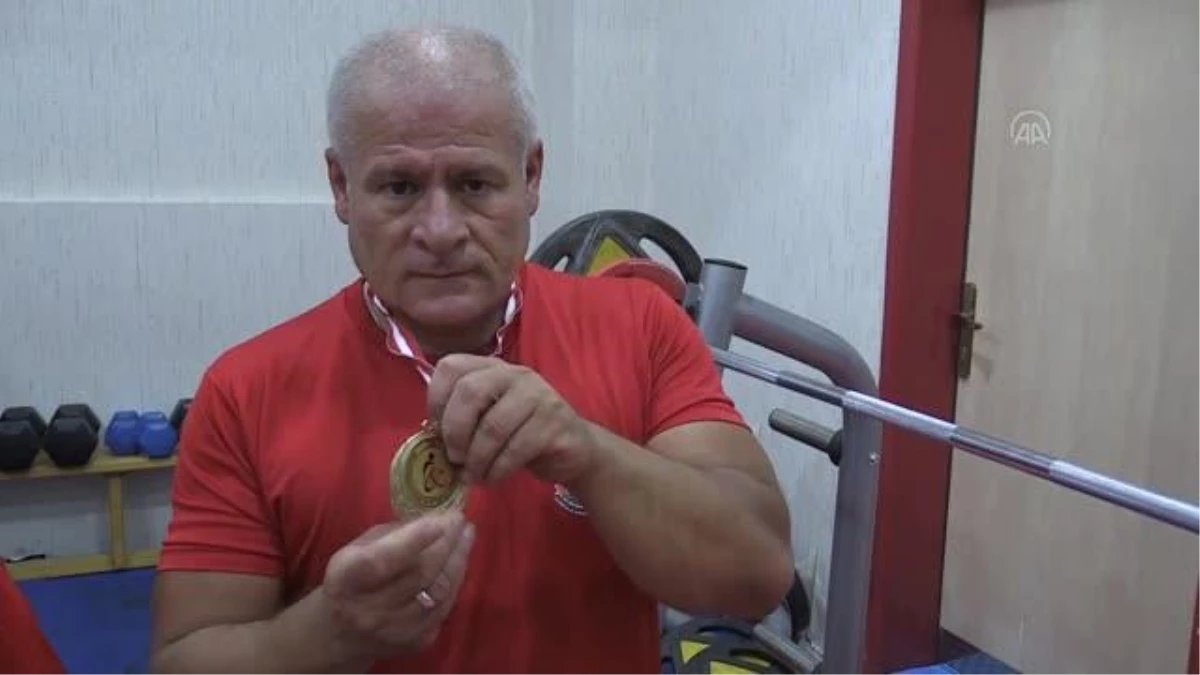 ŞANLIURFA - Emeklilik günlerini ampute spor dallarıyla değerlendirdi, madalyalara abone oldu