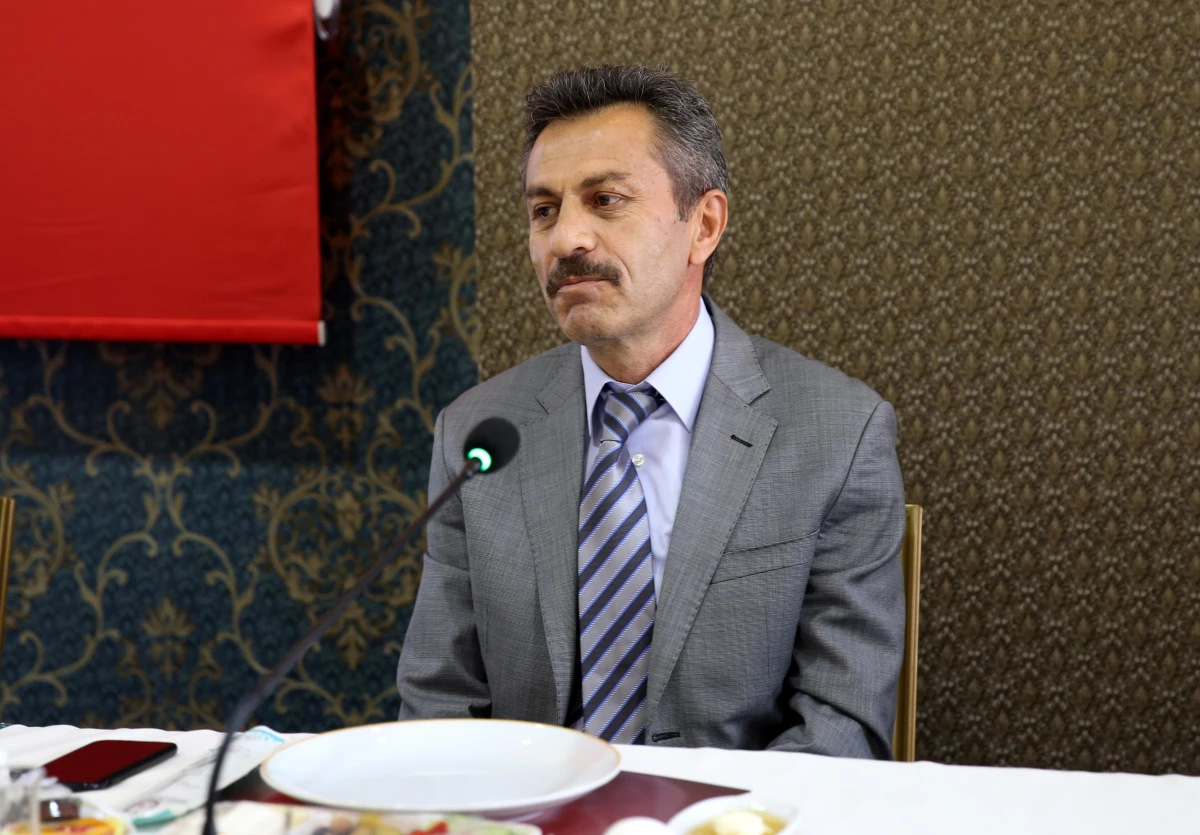 Sivas Milli Eğitim Müdürü Aslan, basın mensuplarıyla tanıştı