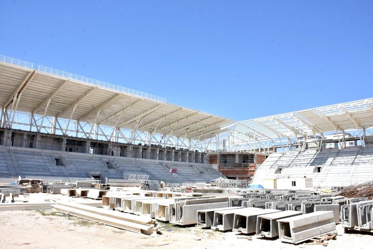 Yeni Elazığ Şehir Stadyumu\'nda son aşamaya gelindi
