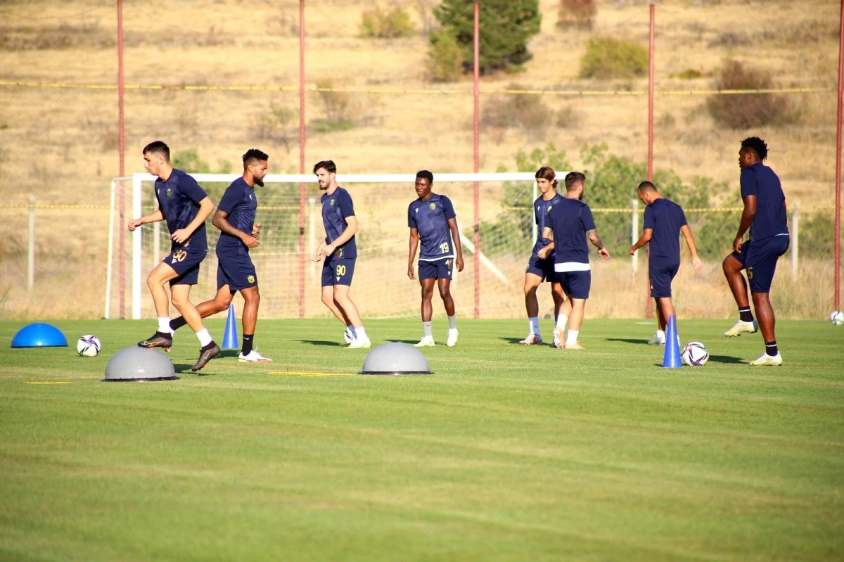 Son dakika haber: Yeni Malatyaspor 18 futbolcu transfer etti