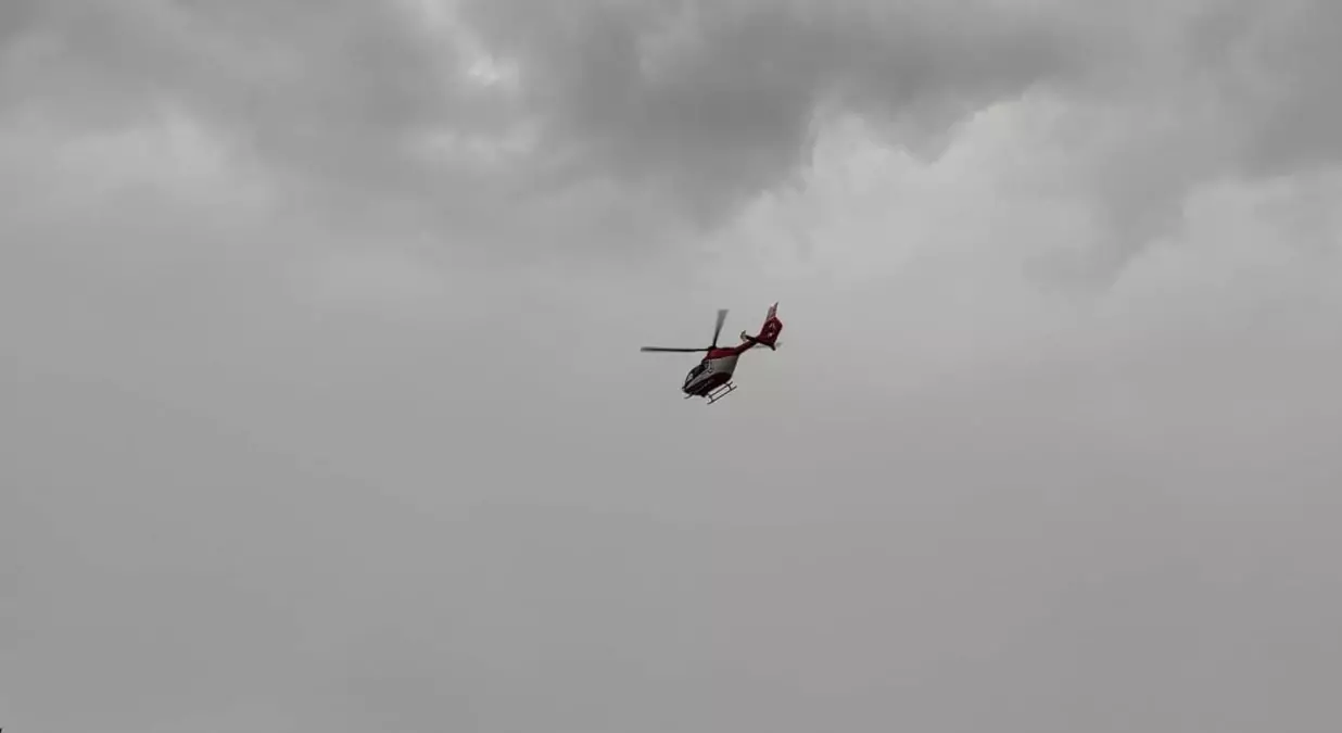 Son dakika haber! Ambulans helikopter kalp krizi geçiren hasta için havalandı