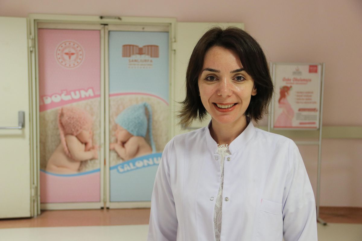 Aşı olmayan hamilelere "bebekleriniz de tehlikede" uyarısı
