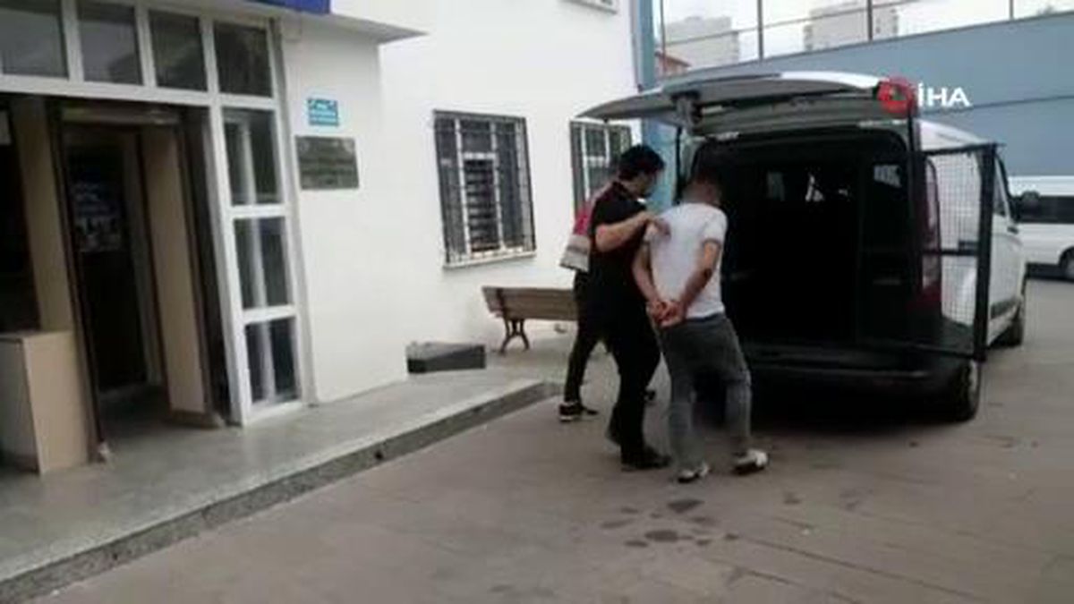 Bağcılar\'da 47 kaçak göçmen yakalandı: Olayla ilgili 2 gözaltı