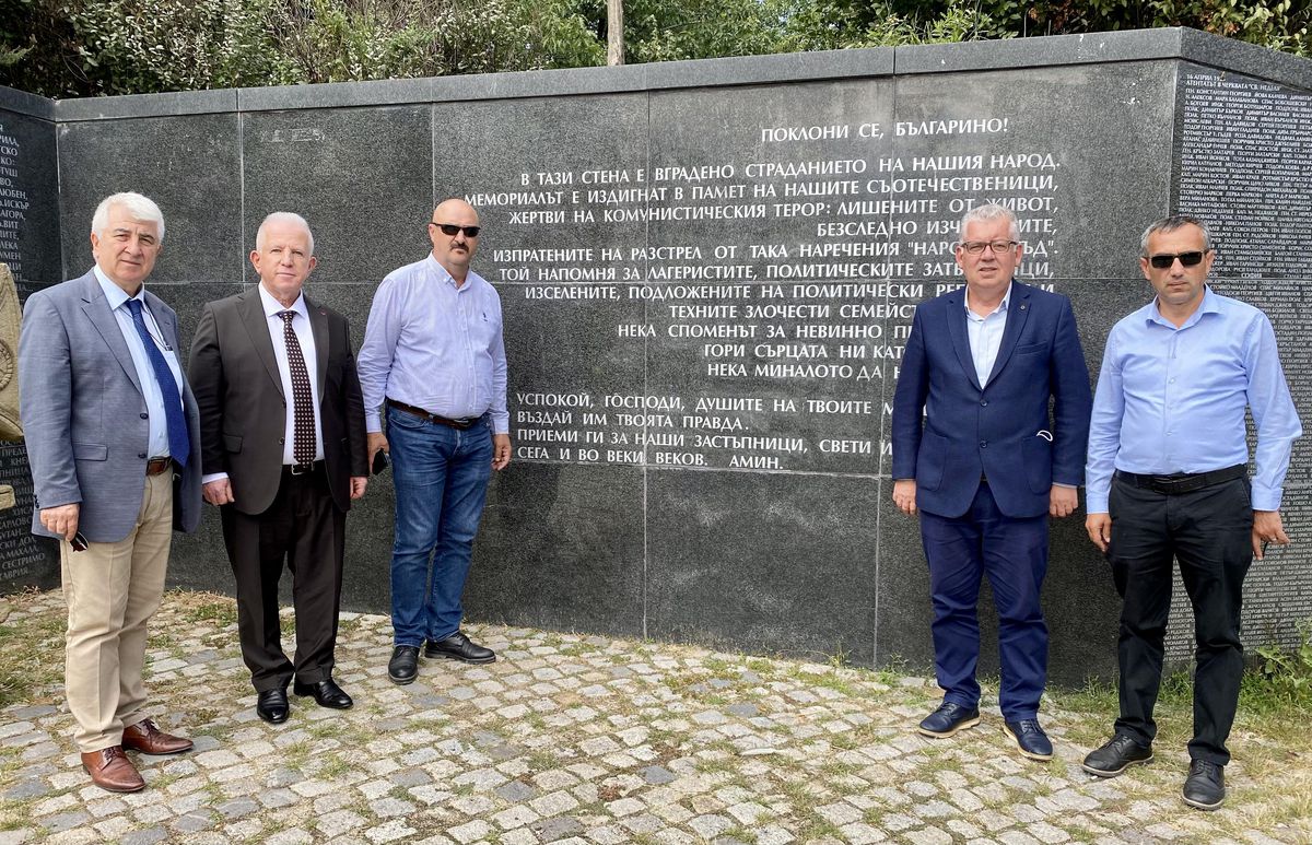 Balkan Rumeli Türkleri Konfederasyonu Bulgaristan\'da temaslarda bulundu