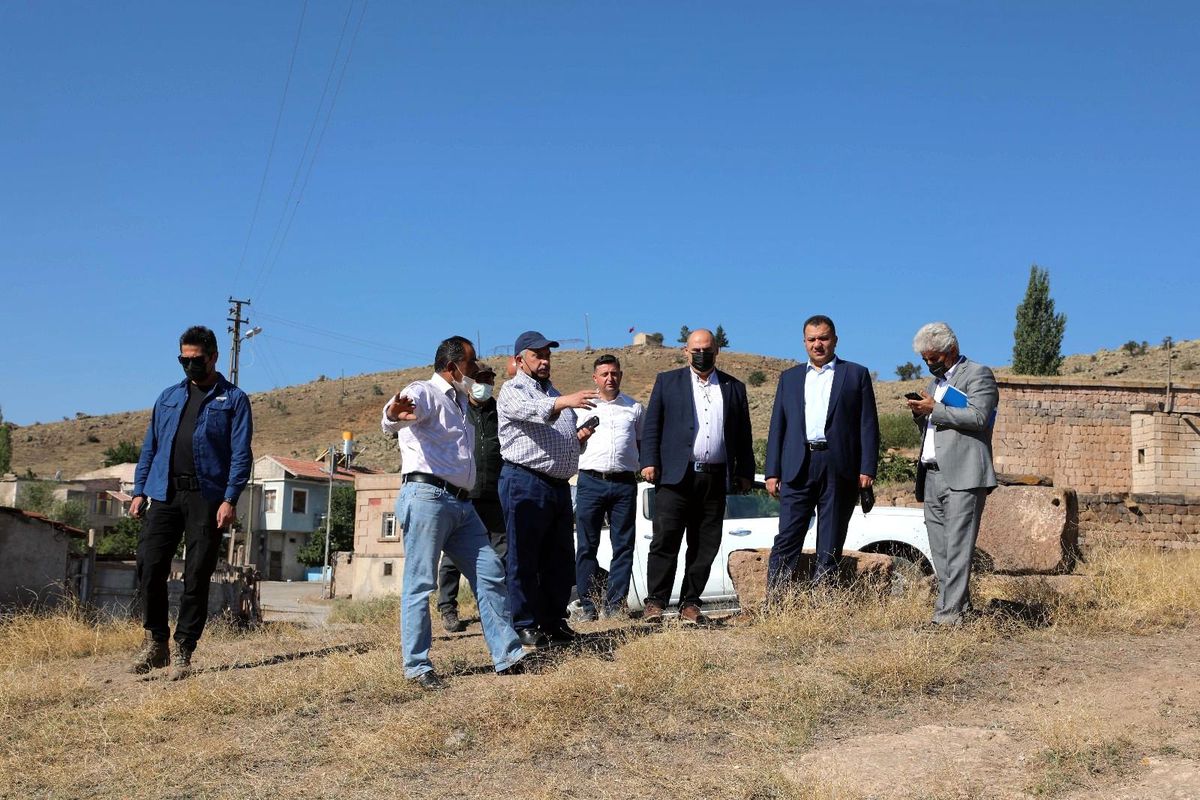 Başkan Yalçın\'dan Ardıç ve Kamber\'de yatırım turu
