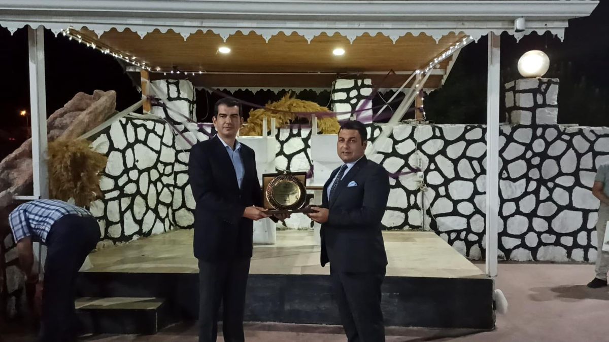 Başkan Yıldırım\'dan Kaymakam Köksal\'a veda yemeği