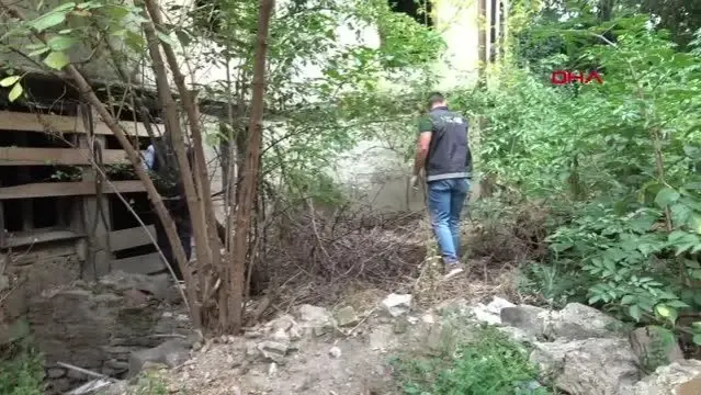 BOLU'DA METRUK BİNALARDA UYUŞTURUCU DENETİMİ BOLU'DA METRUK BİNALARDA UYUŞTURUCU DENETİMİ