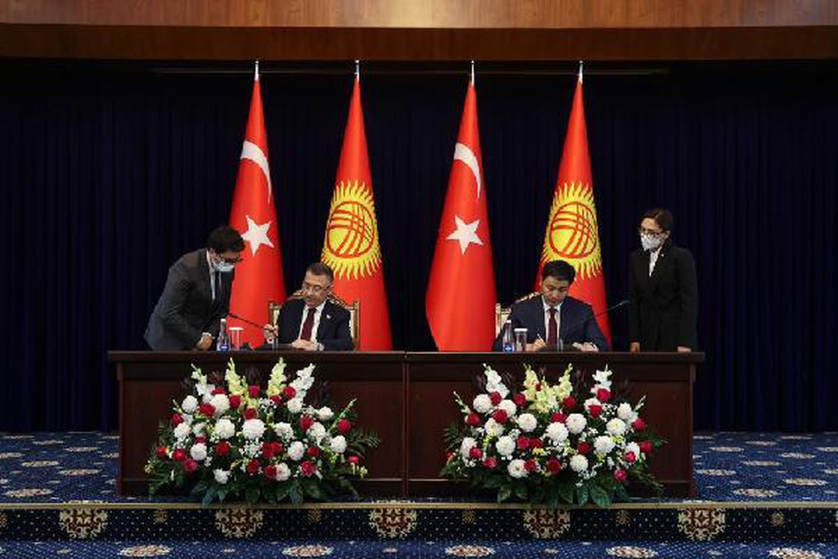 Cumhurbaşkanı Yardımcısı Oktay, Karma Ekonomik Komisyonu 10. Dönem Toplantısı\'na katıldı