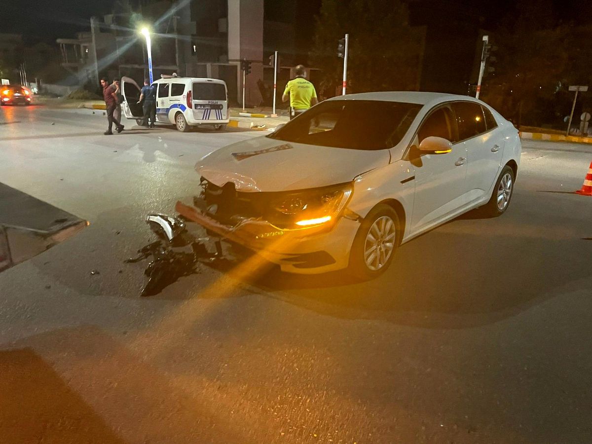 Elazığ\'da trafik kazası: 2 yaralı