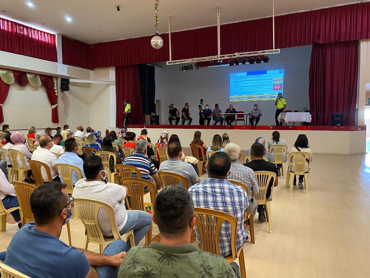 Ereğli\'de okul servis sürücü ve personeline trafik eğitimi