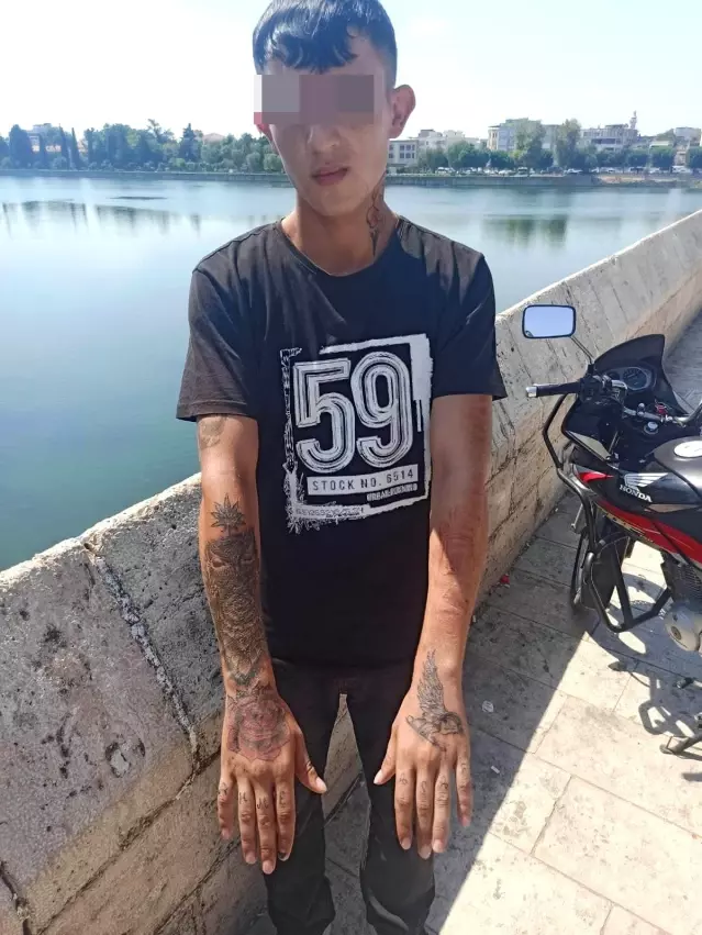 Kapkaççıyı parmağındaki Ahmet Asaf dövmesi ele verdi