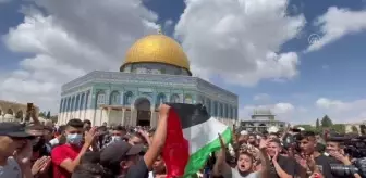 Mescid-i Aksa'da Filistinli tutuklulara destek gösterisi