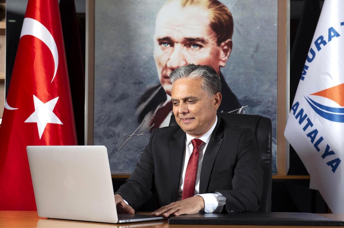 Muratpaşa Belediyesi\'nin bütçe oylaması uzatıldı