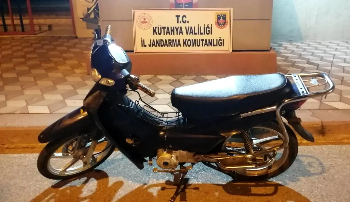 Tavşanlı\'da motosiklet hırsızı yakalandı