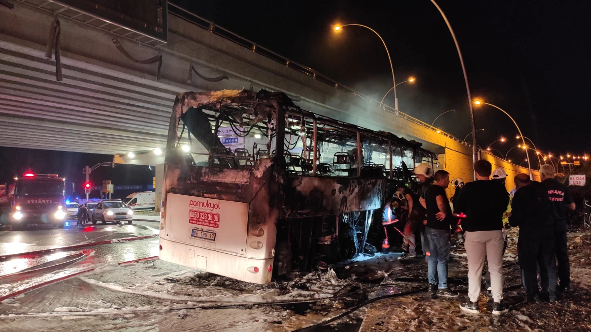 Ankara\'da yolcu otobüsü yandı: 1 ölü, 20 yaralı