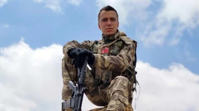 Uzman Çavuş Serkan Baş, trafik kazasında hayatını kaybetti