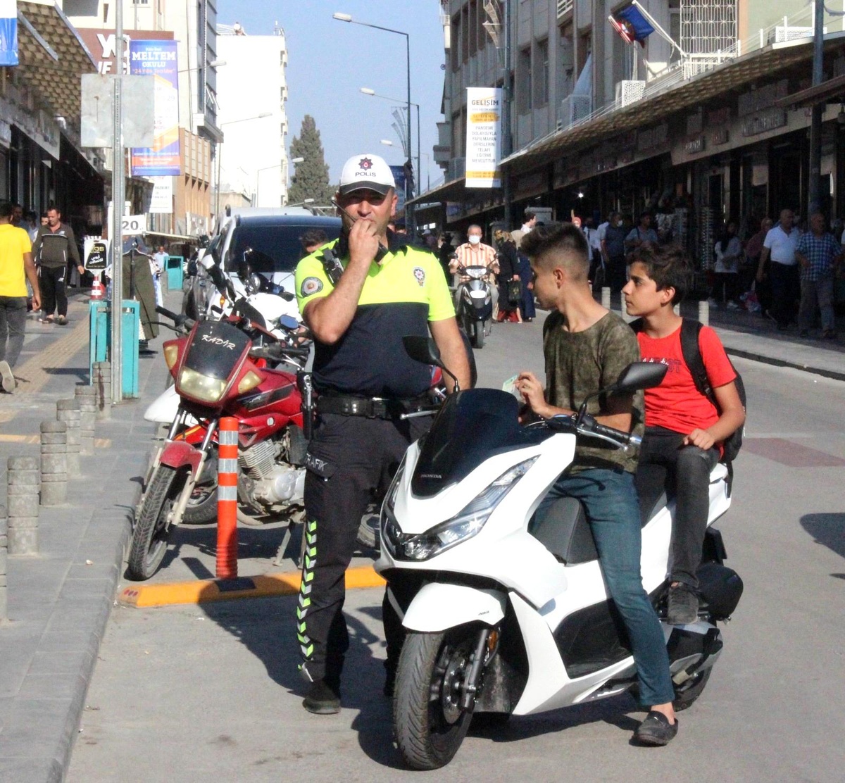 Motosikletler üzerinde uygulamalar sıklaştı