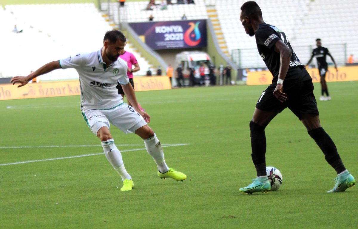 Süper Lig: Konyaspor: 2 Altay: 0 (İlk yarı)