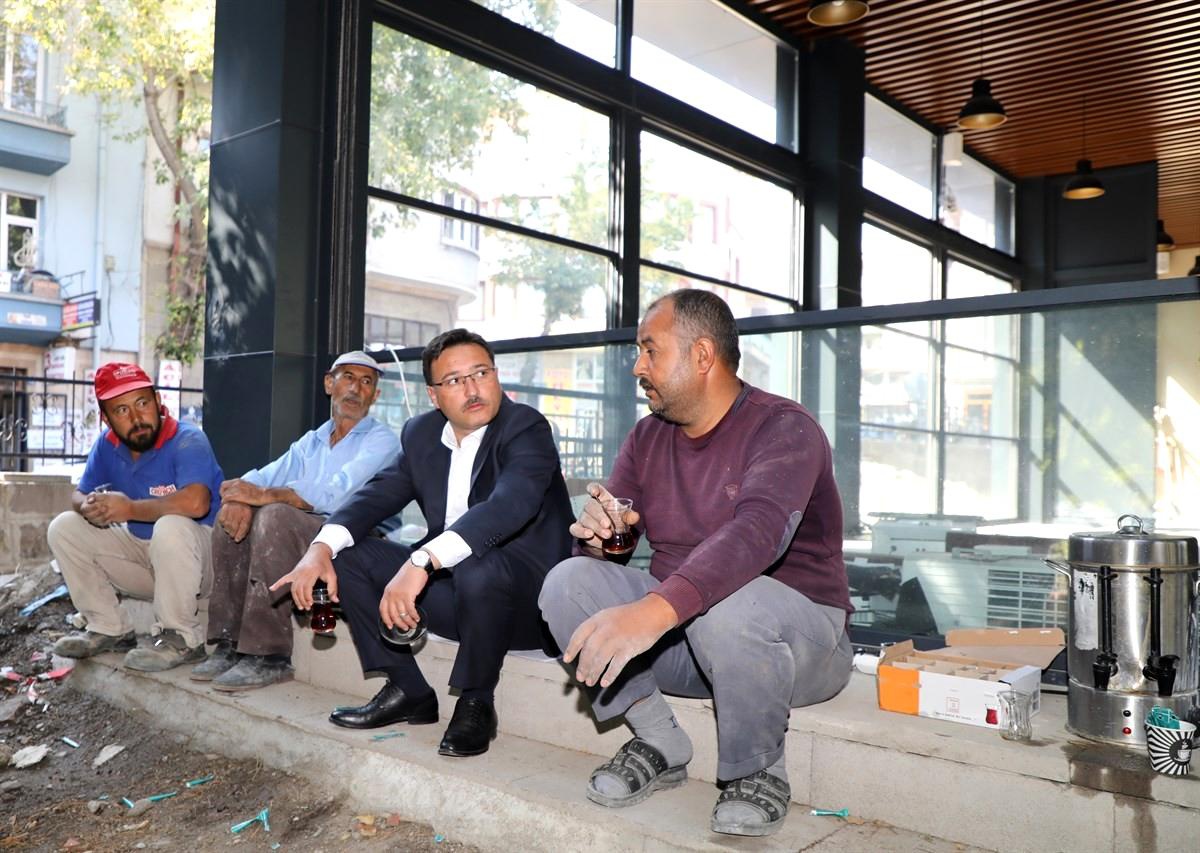Vali Çiçek, vatandaşların istek ve şikayetlerini dinledi