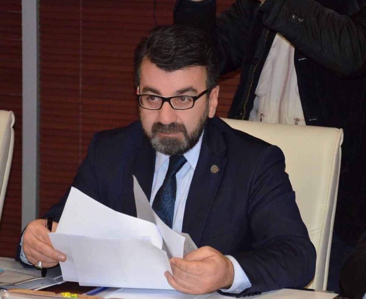 AK Parti Batman İl Başkanı Gür\'den Edremit\'in kurtuluş yıl dönümündeki gösteriye tepki