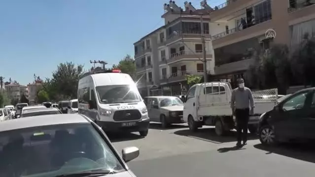 son dakika gundem kahramanmaras taki trafik kazasinda yasamini yitiren polis memuru ve kardesi son yolcuguna ugurlandi