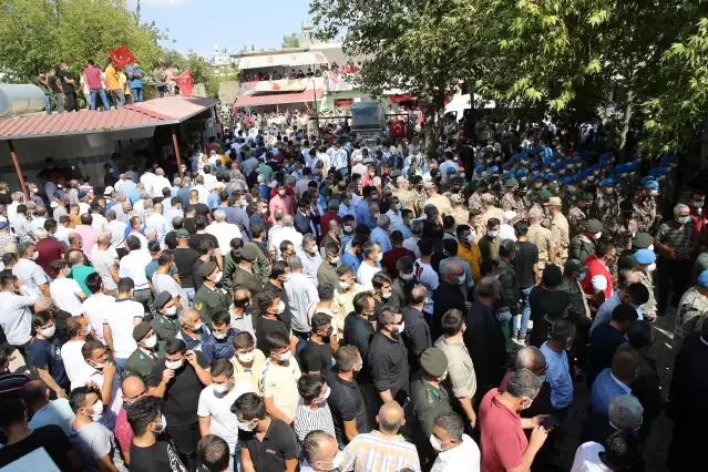 Son dakika haberi! Şehit Piyade Sözleşmeli Er Turgay Abacı son yolculuğuna uğurlandı