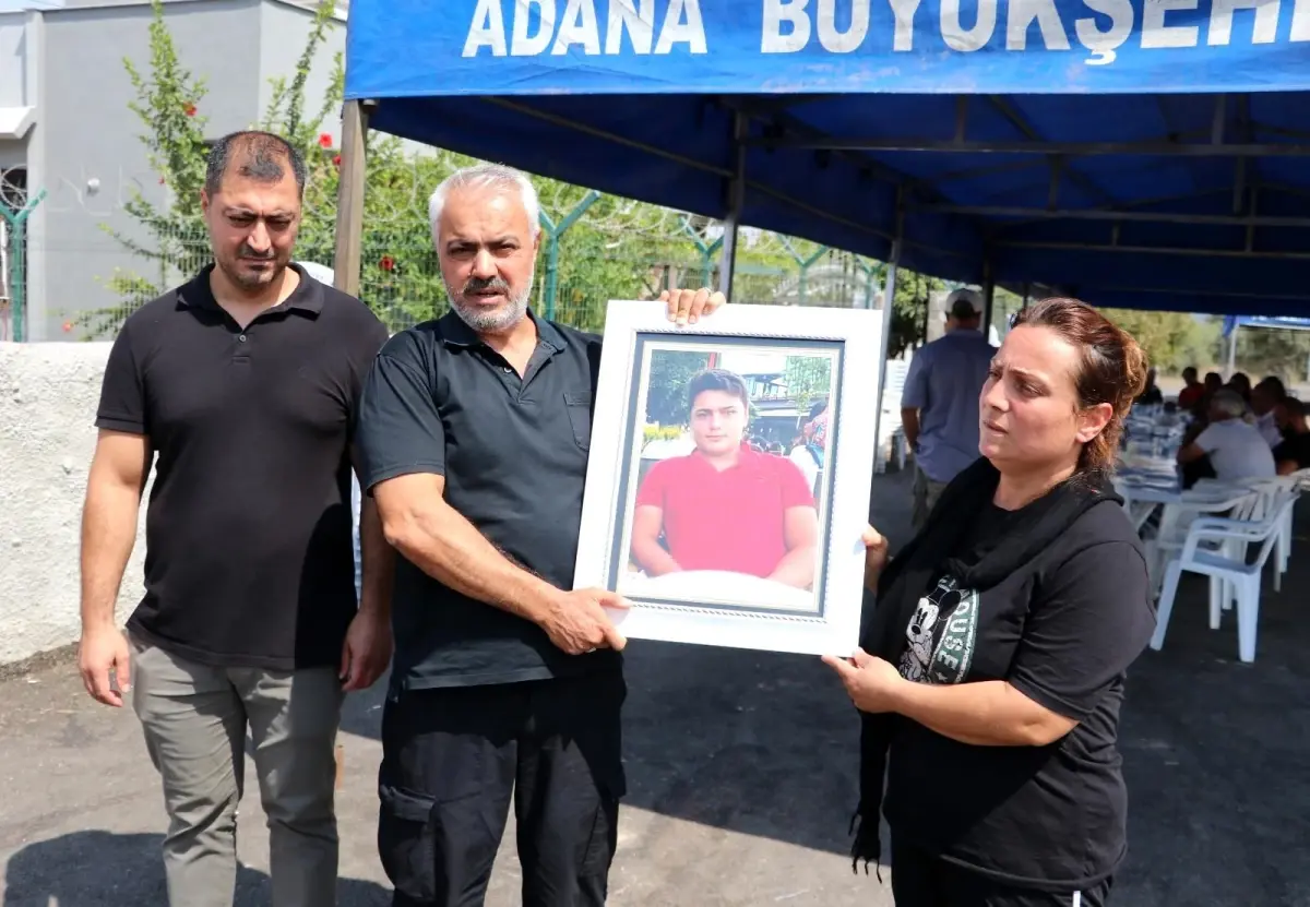 "Yan baktın" kavgasında öldürülen 13 yaşındaki Boran\'ın ailesi konuştu