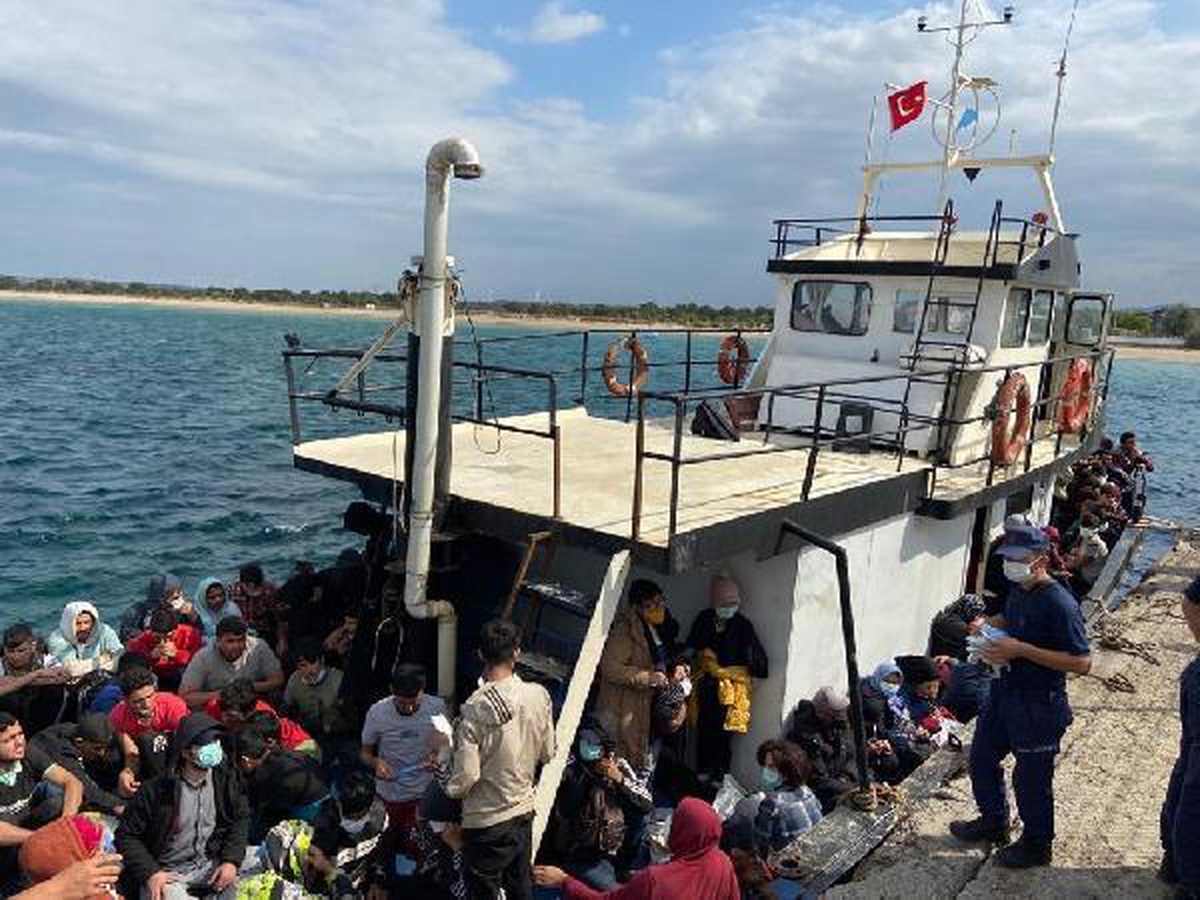 Çanakkale açıklarında 251 kaçak göçmen yakalandı