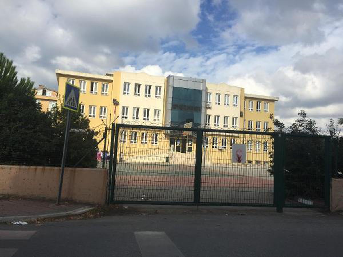 Darıca\'da 2 okuldaki 2 sınıfta eğitime koronavirüs arası