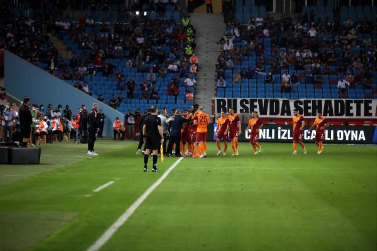 Galatasaray sonunu getiremiyor