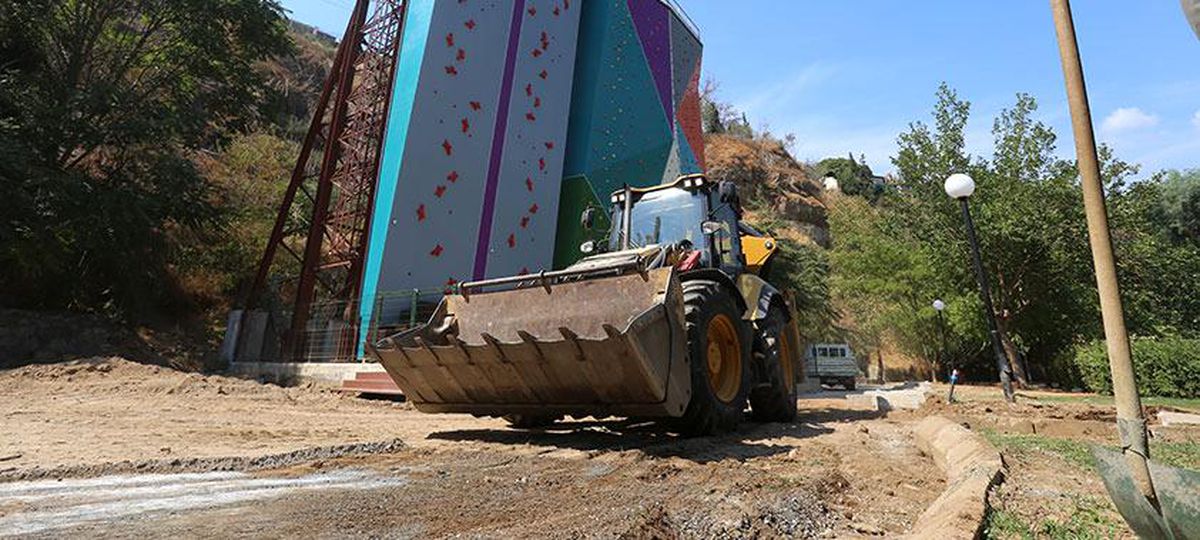 Liste Geri GÜNCEL TIRMANMA DUVARINA ÇEVRE DÜZENLEMESİ