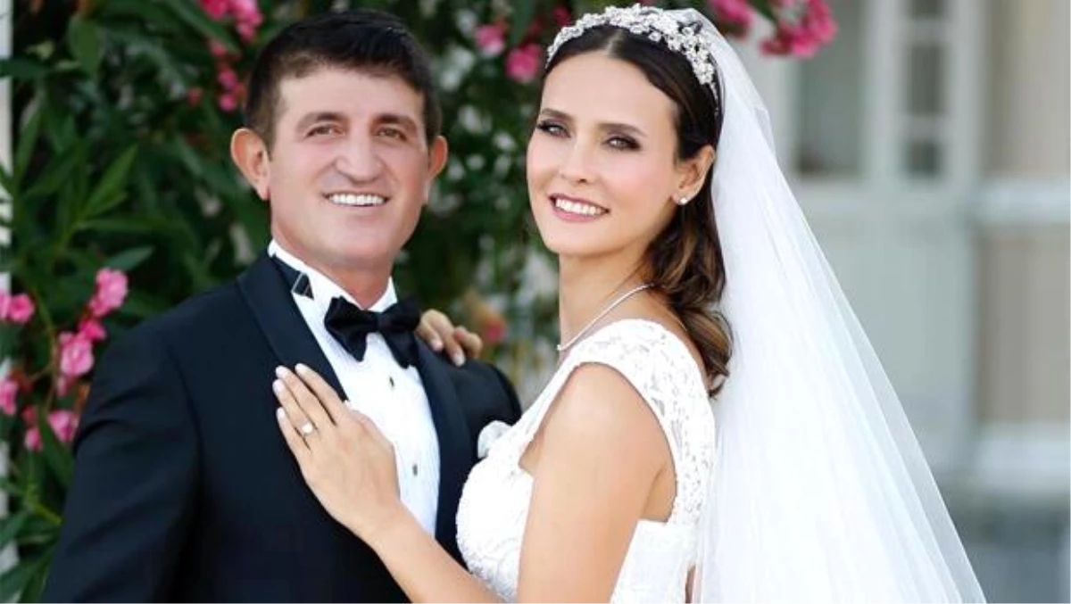 Üç yıl rötarlı düğün! Fatoş Kabasakal ve Erkan Kayhan\'ın büyük mutluluğu...