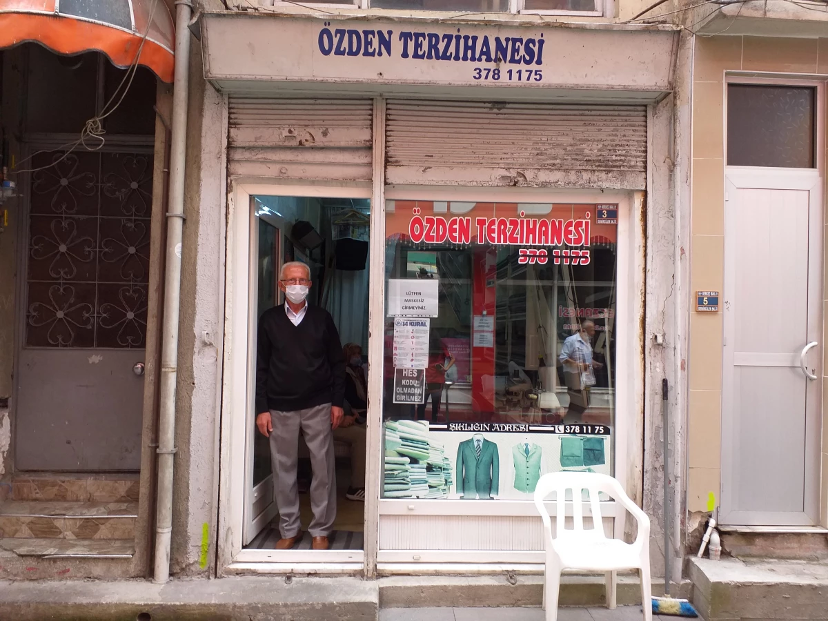Zonguldaklı terzi İsmail ustanın elinden 53 yıldır iğne iplik düşmüyor
