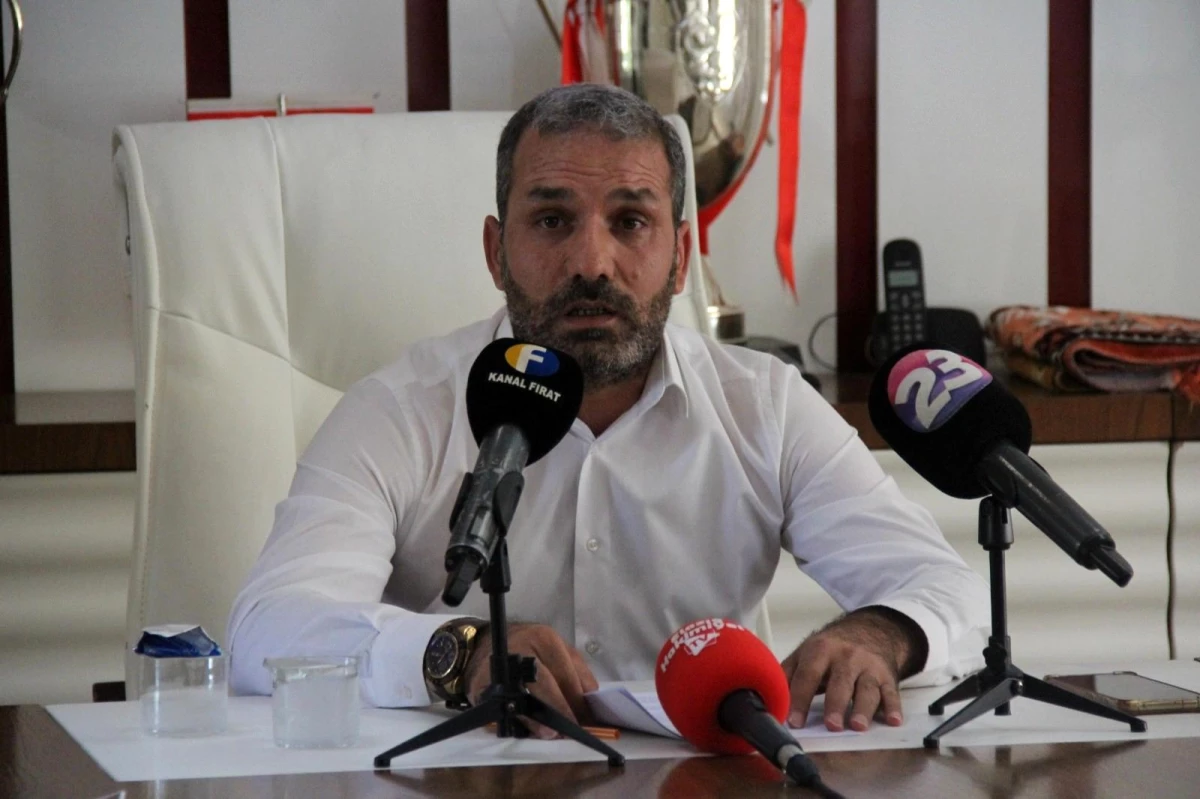 Elazığspor Başkanı Çayır: "Gerekirse tüm borcu üstüme alırım, kafama sıkarım yine de kulübü kapattırmam"